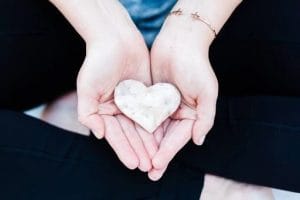 Cómo mantener su energía mientras cuida a un ser querido con LC